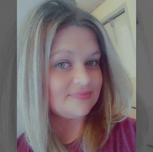 Meet your Posher, Christy